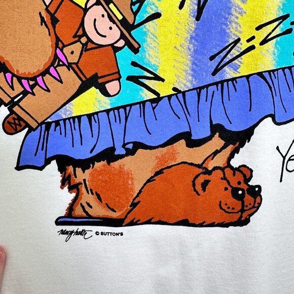Vintage Sutton's Nightshirt Yellowstone Bear I Don't Do Mornings National Parks - Picture 7 of 8